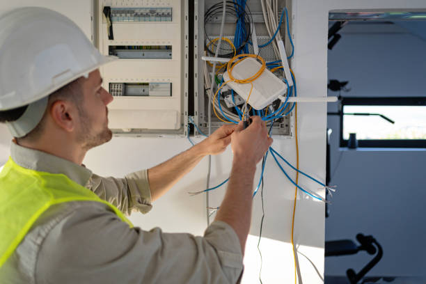Best Circuit Breaker Repair  in Roseburg Nth, OR